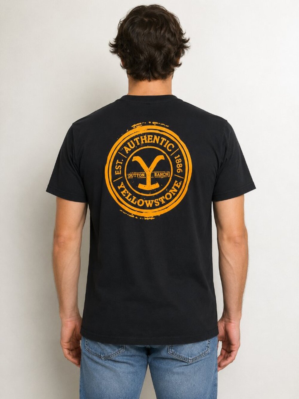 Yellowstone Men's Black T-Shirt with Logo on Pocket Size Medium NWT